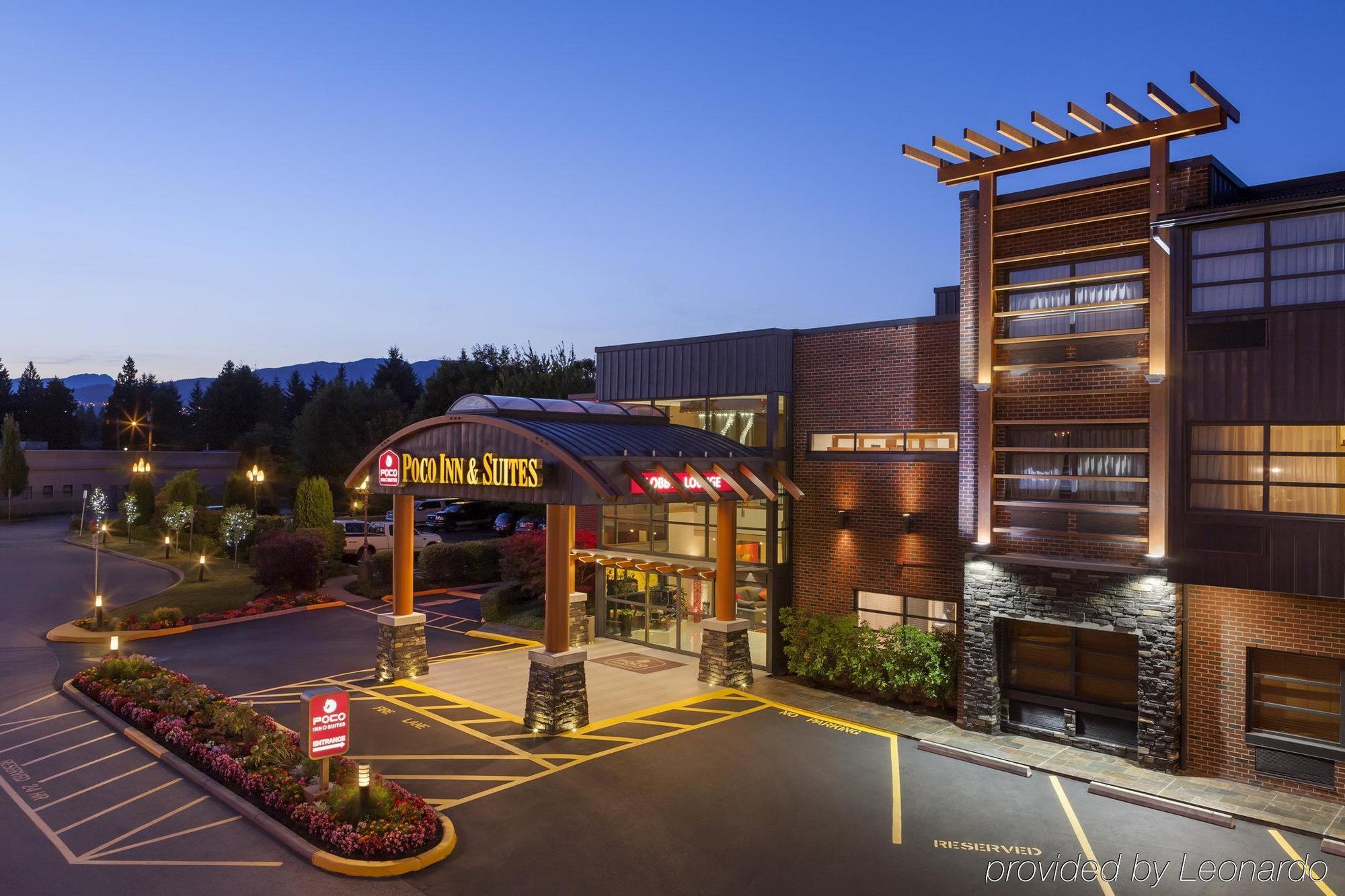 Poco Inn&Suites Hotel&Conference Center Port Coquitlam Exterior foto
